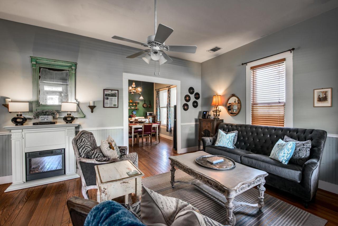 Barons Creekside Resort Fredericksburg Esterno foto