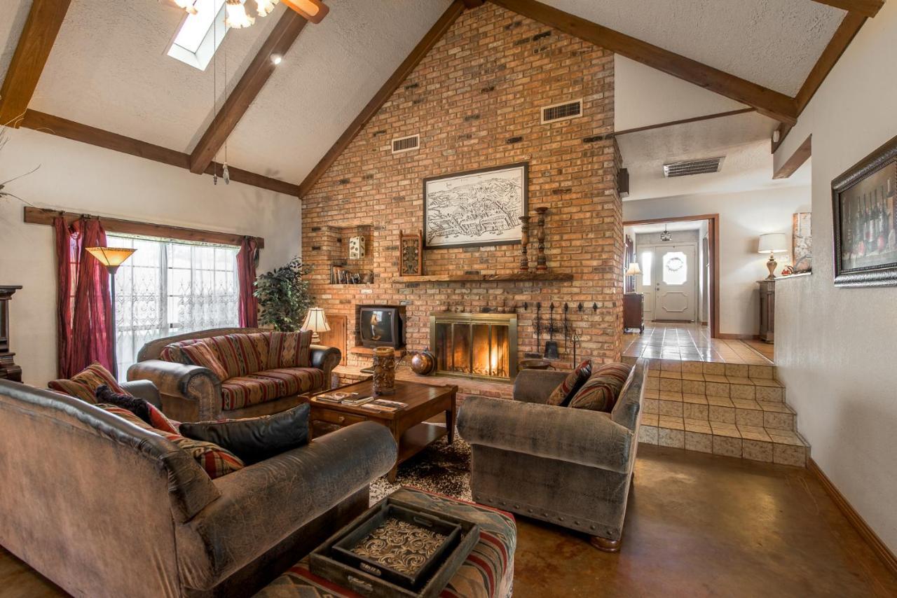 Barons Creekside Resort Fredericksburg Esterno foto