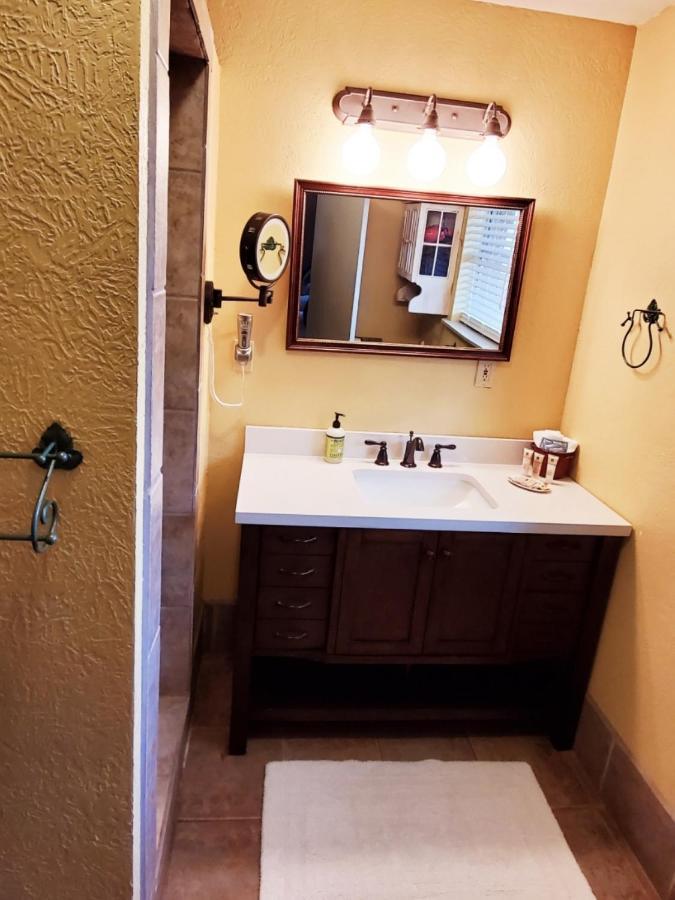 Barons Creekside Resort Fredericksburg Esterno foto