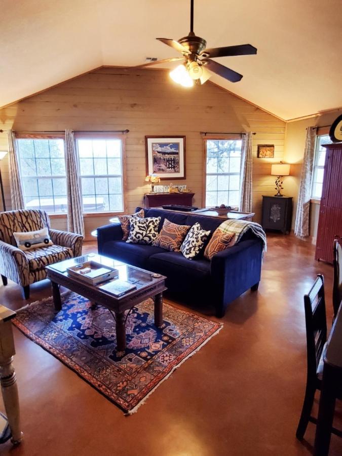 Barons Creekside Resort Fredericksburg Esterno foto